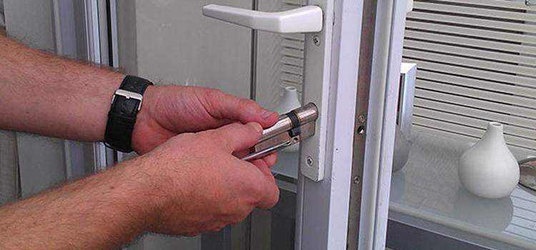 Commercial Door Lock Repair in Firebaugh